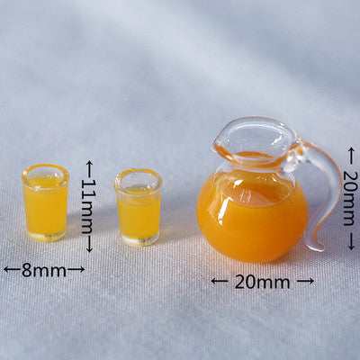 Mini simulation juice toy