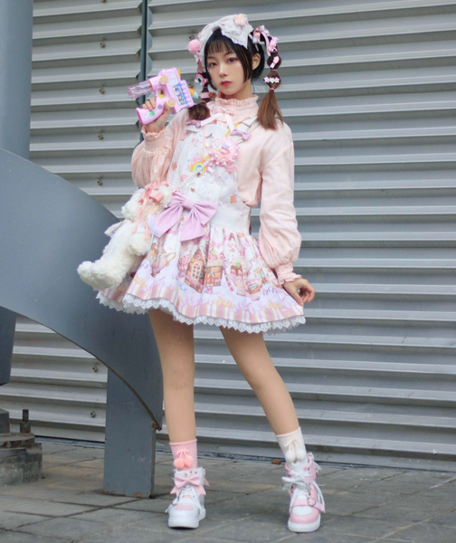 Pink + White Lolita Sneaker AD10821