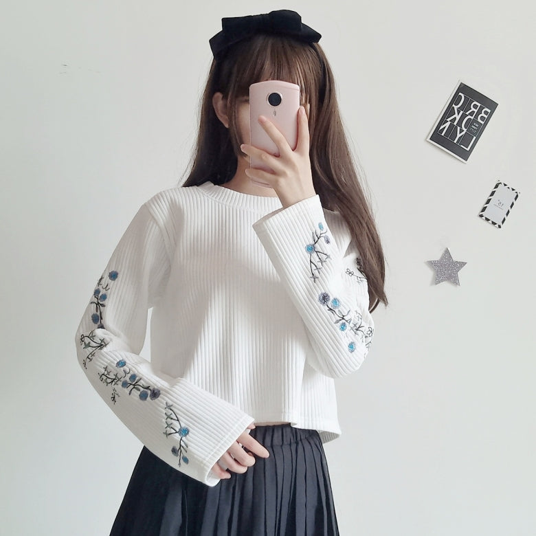 Sweet Embroidered Sweater AD11485