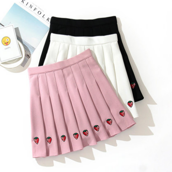 Strawberry Pleated Skirt AD10284