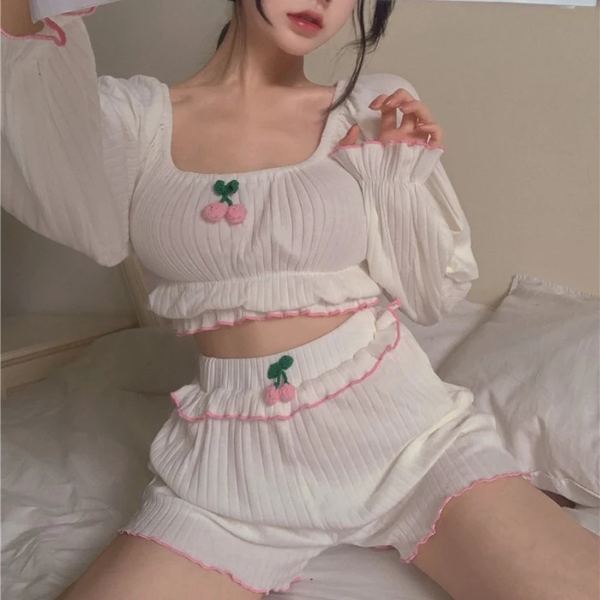 Cherry Outfit AD210051