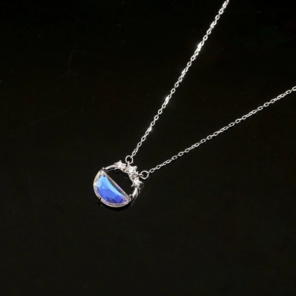 Pretty Moon Glowing Necklace AD12630