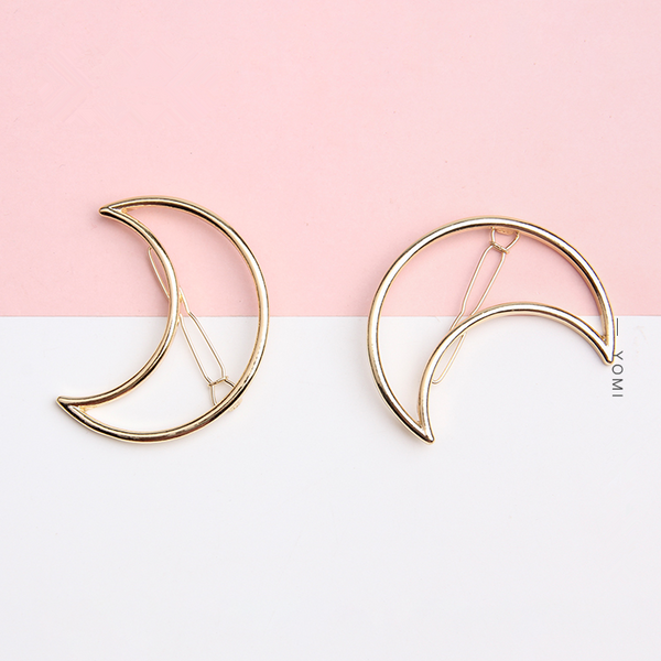 Crescent Moon Hair Clip AD10040