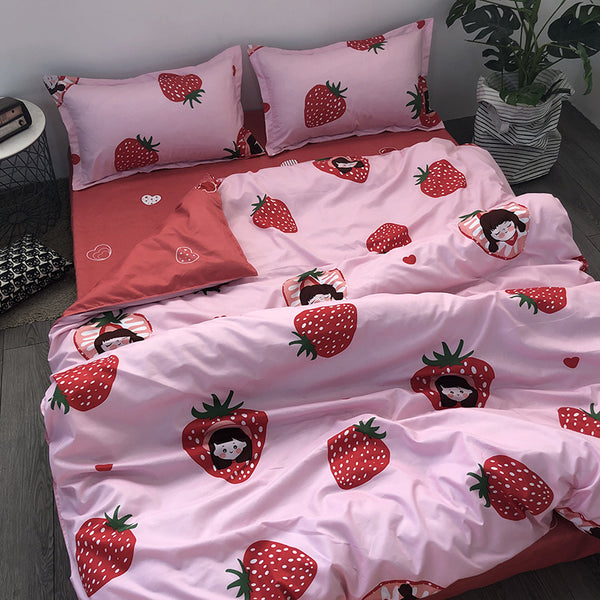 Strawberry Bed Sheet 4 Pieces AD11831