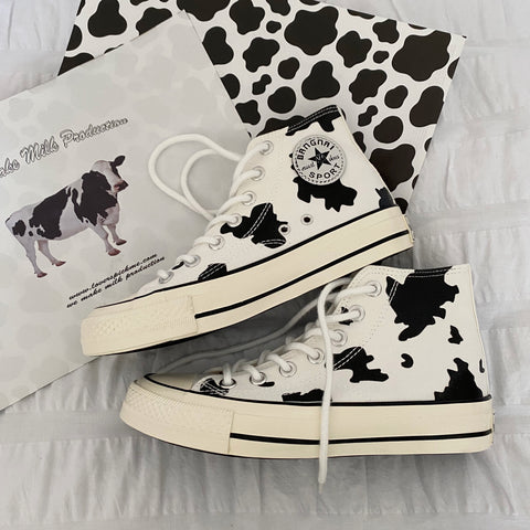 Cows Hand-Painted Canvas Shoes AD12745