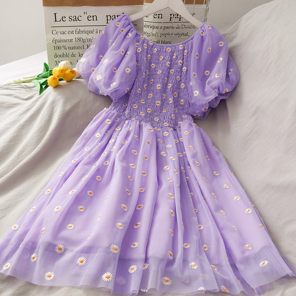 Daisy Puff Sleeve Dress AD12154