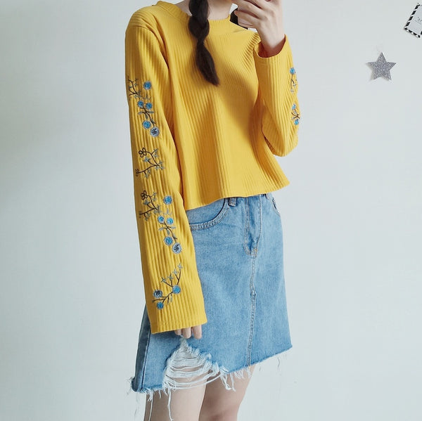Sweet Embroidered Sweater AD11485
