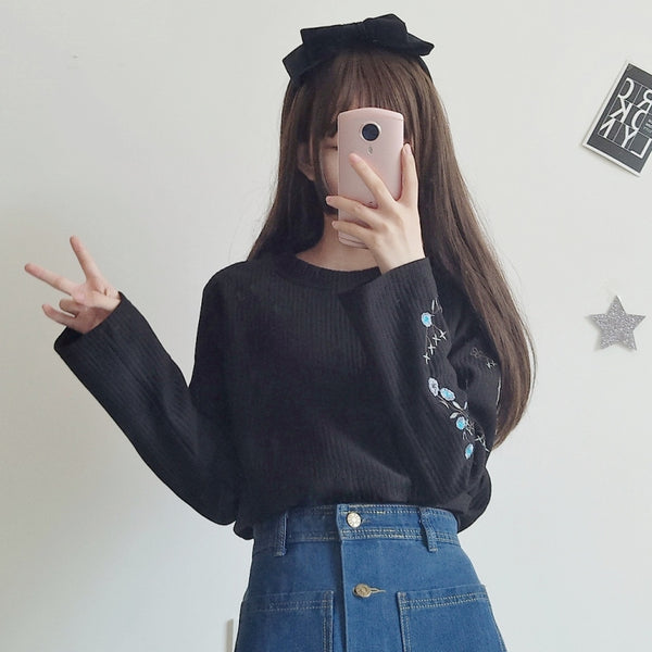 Sweet Embroidered Sweater AD11485