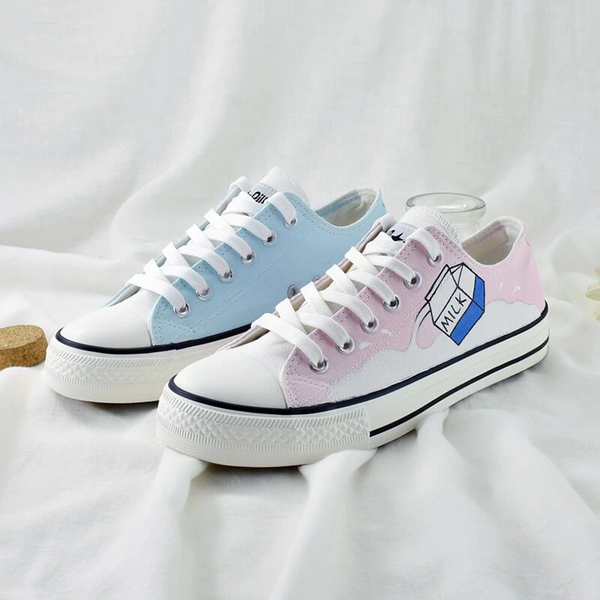 Bicolor Milk Hand-painted Shoes AD11023