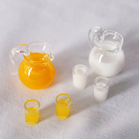 Mini simulation juice toy