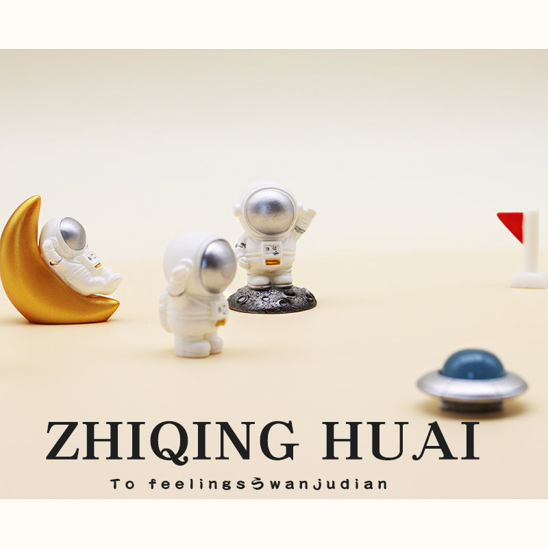miniature astronaut toy